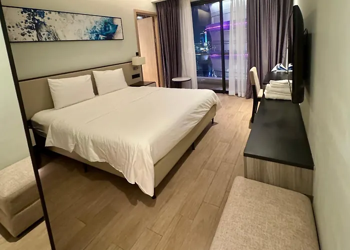 Khanh Phong Citadine Marina *